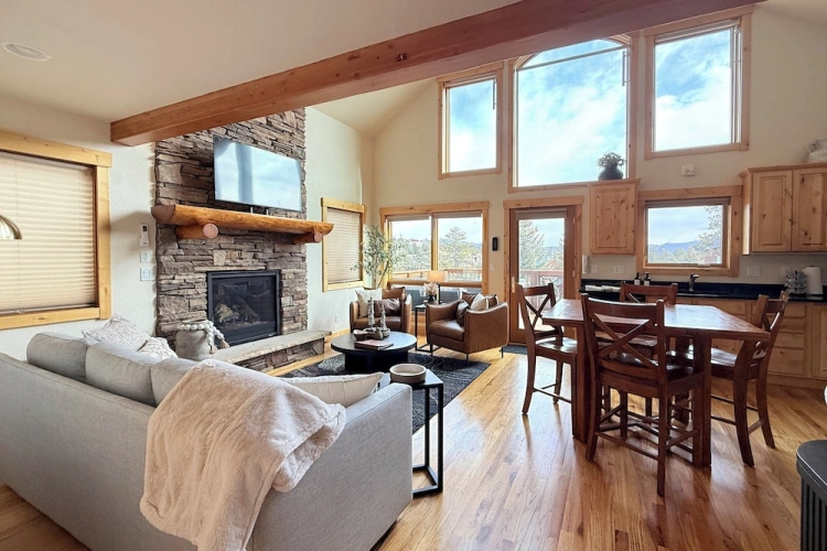 3 Bedrooms Cottage