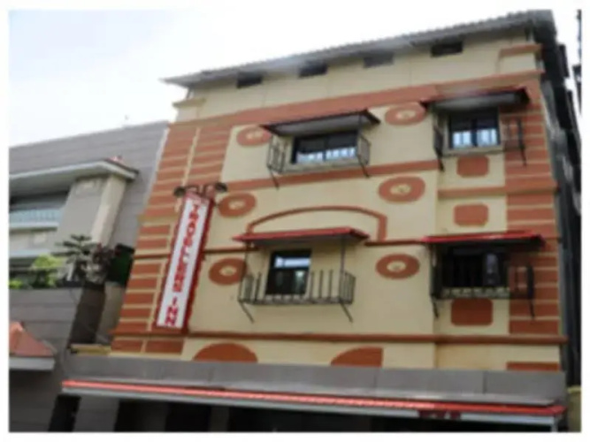 Travellers Inn Hotel