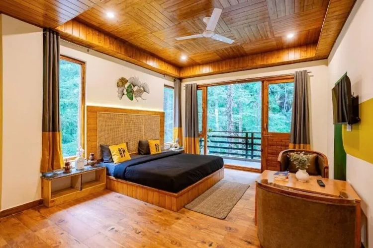 Superior Double room with balcony