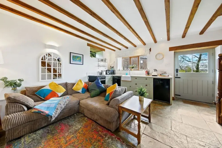 Host Stay Little Barn - Upper Hulme