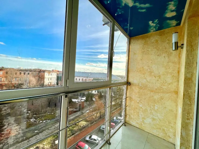 ApartPoltava ДВОКІМНАТНІ апартаменти в центрі Полтави
