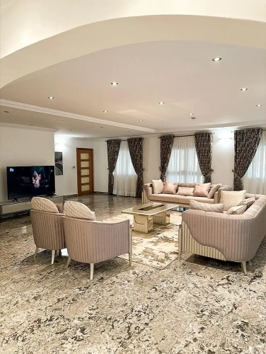 2 Bedrooms Premium Apartment with balcony