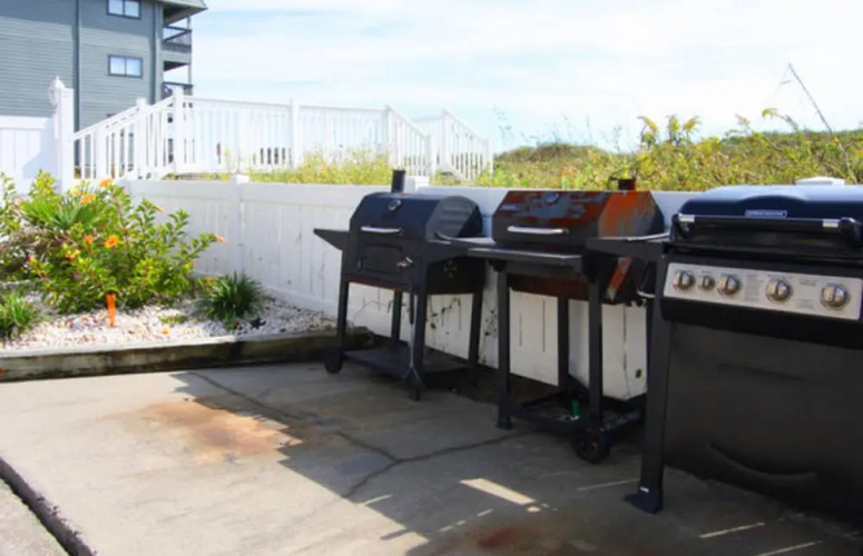 Sedgefield by Elliott Beach Rentals
