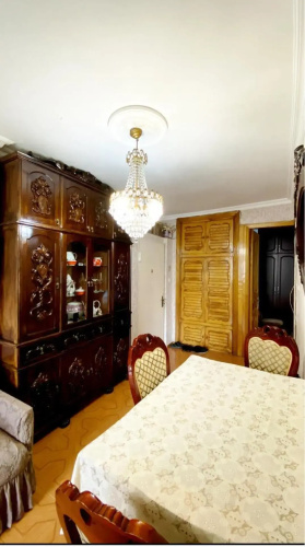 David's apartment