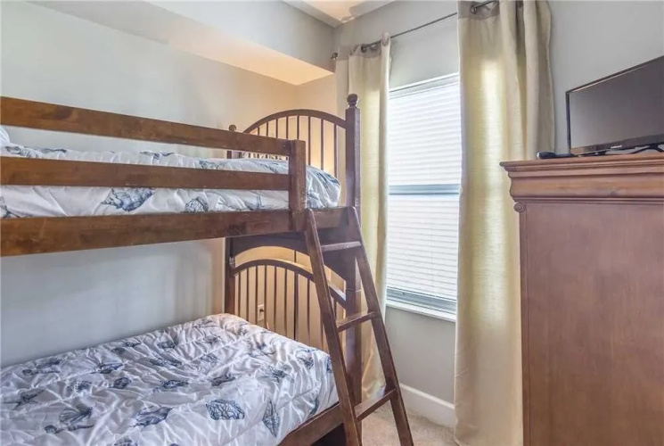 Seawind 502 - 3 Br condo by RedAwning