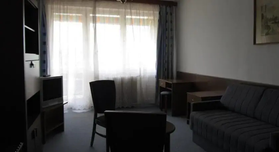 Piramis Hotel