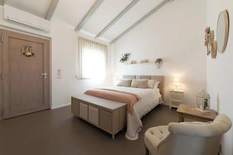 Luxury room