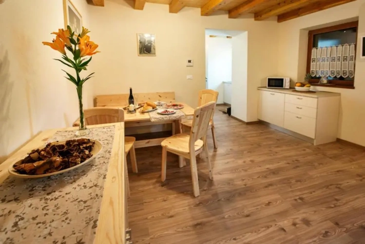 1 Bedroom Duplex Apartment