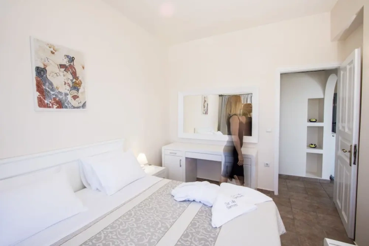 2 Bedrooms Premier Villa