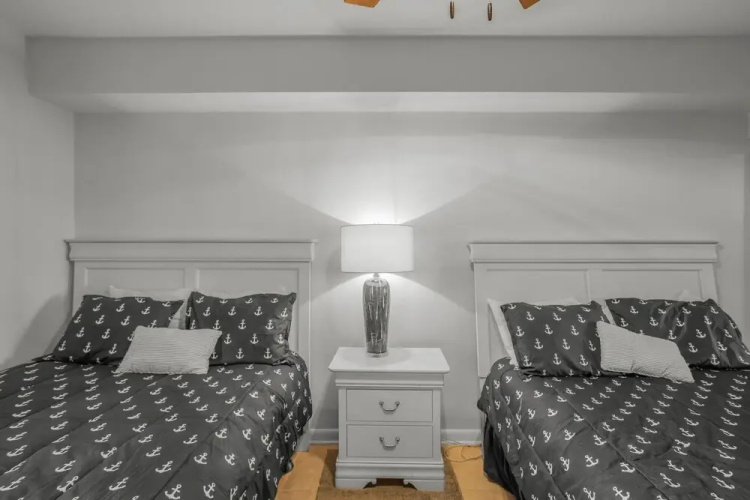 Summer House 103a