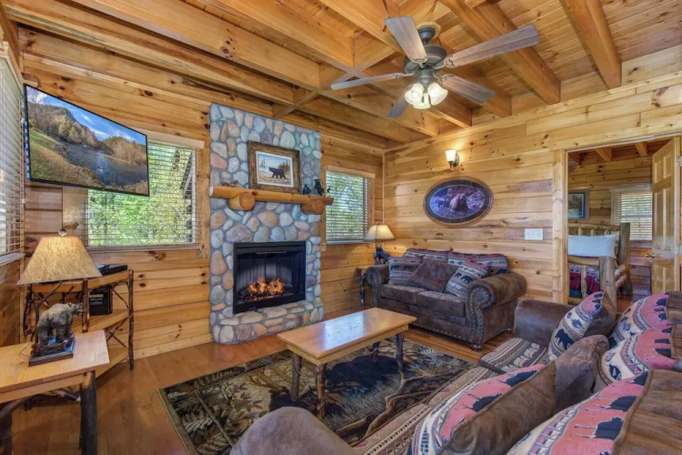 A Smoky Mountain Hide-a-way