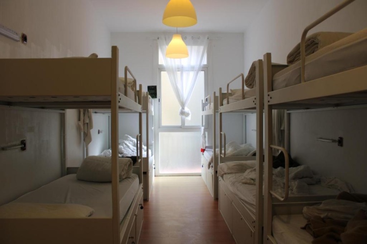 Bed in Dorm