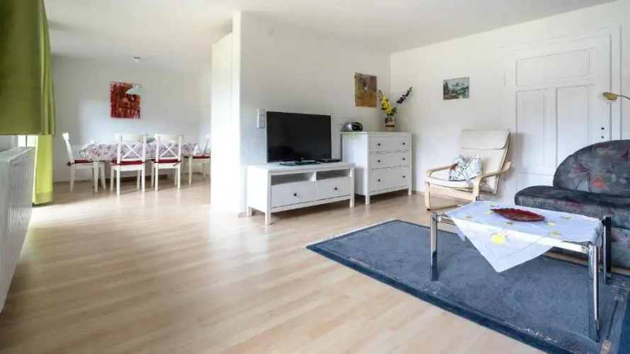 2 Bedrooms Apartment with balcony