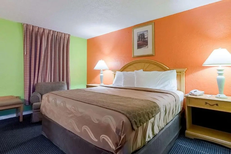 Standard room
