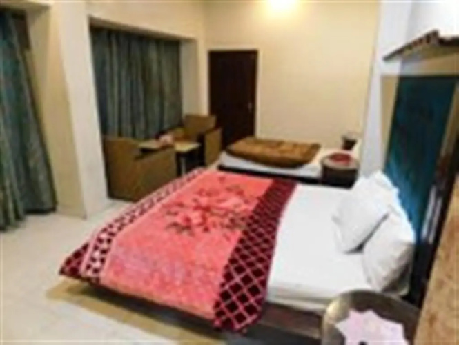 A-One Hotel