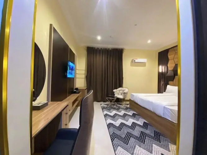 Cacid Hotels
