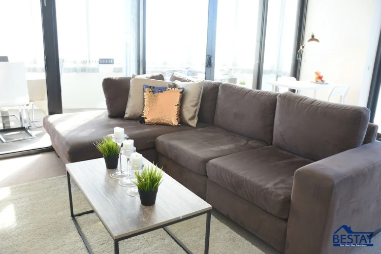 Designer Waterfront Home SH1206