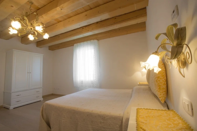 1 Bedroom Apartment with garden view