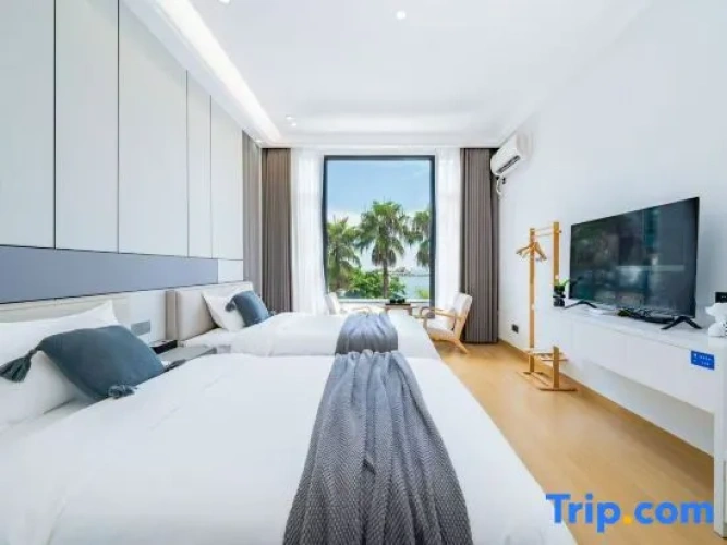 2 Bedrooms Suite