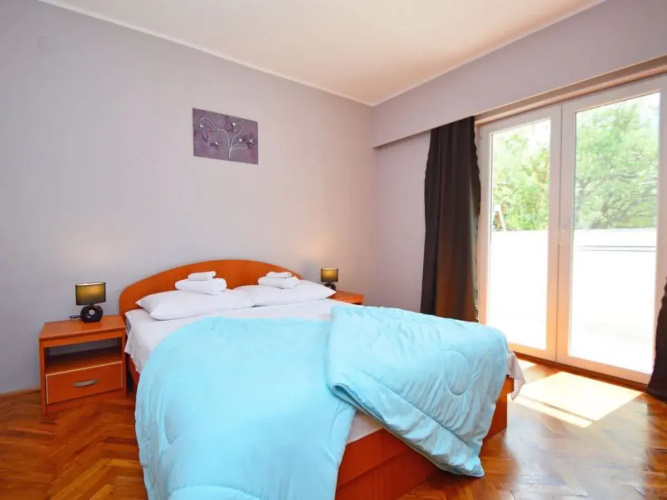Apartment Rina Paros 41123
