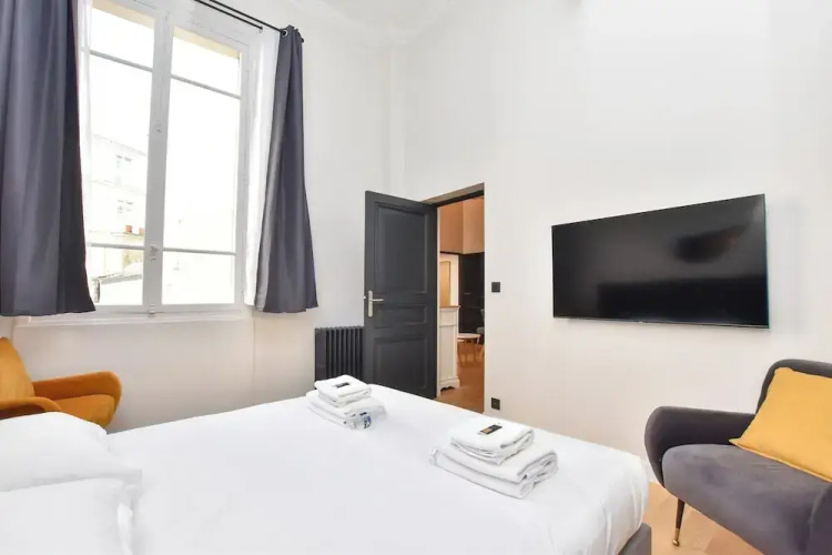Charming Apartment - 2br/7p - Arc de Triomphe