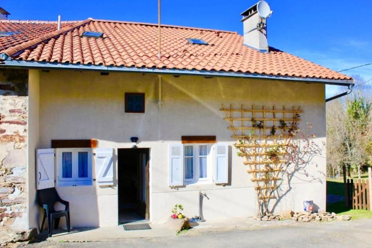 2 Bedrooms Cottage