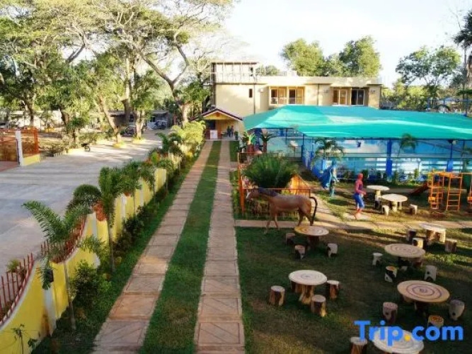 RedDoorz Premium @ Gabinete Road PalawanOver view