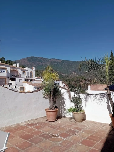 3 Bedrooms Cottage with mountain view
