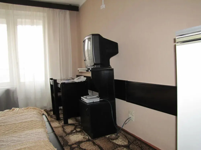 Hotel Cosmos