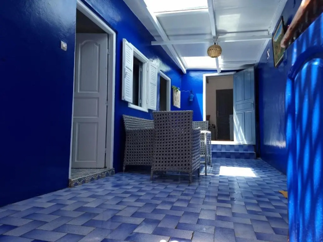 Cabanon pied sur mer