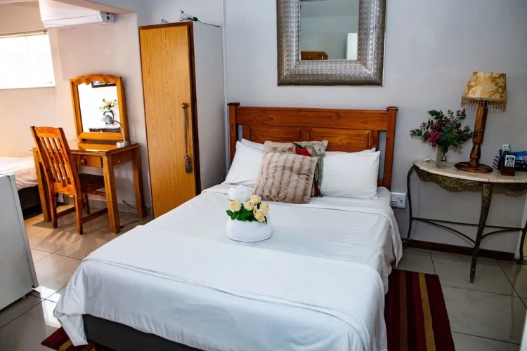 Luxury Triple room