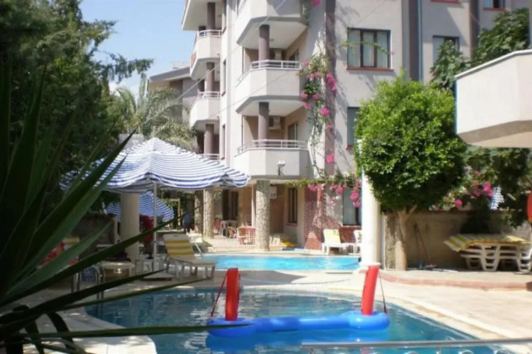 Myra Aparthotel