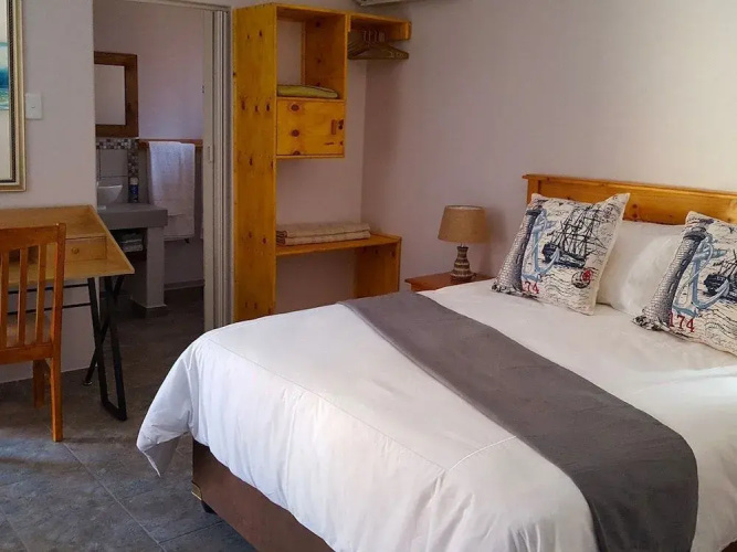 Pompano Guesthouse