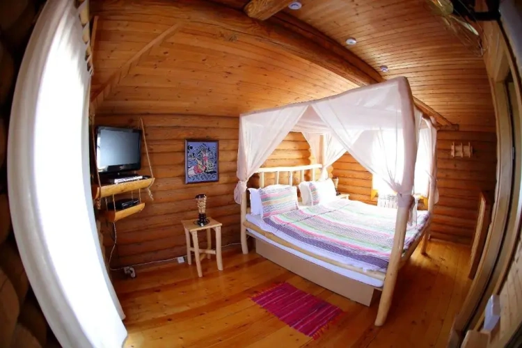 1 Bedroom Suite with balcony and with view