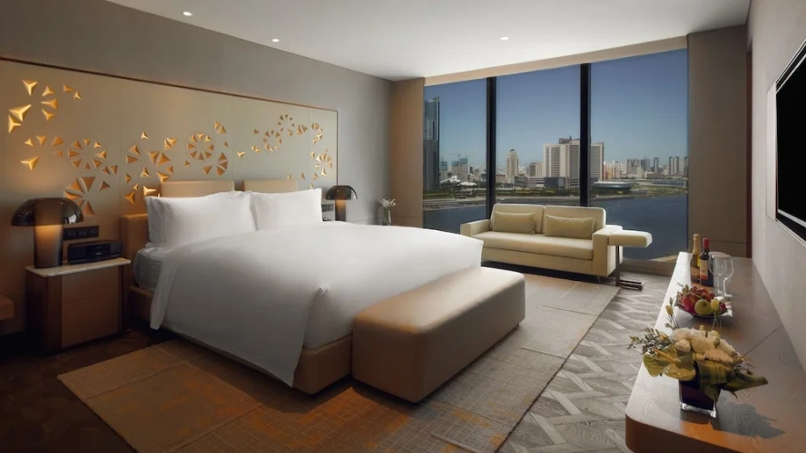1 Bedroom Suite