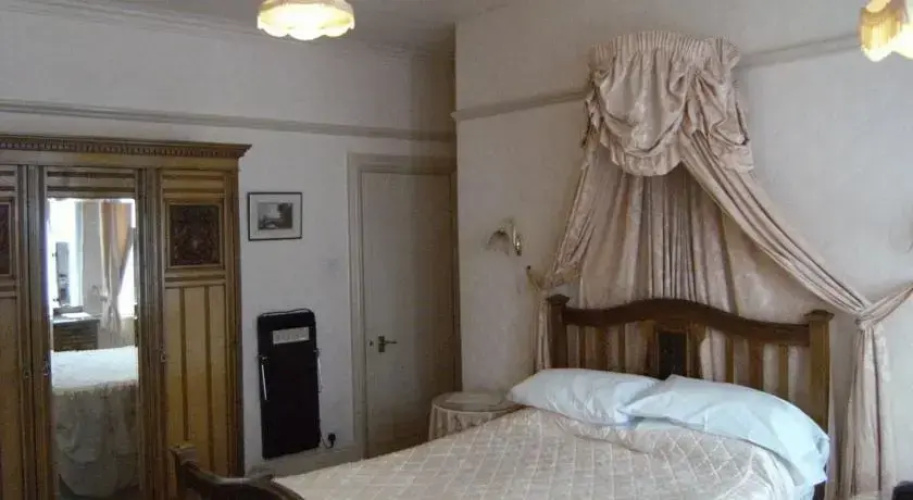 Sheriden House