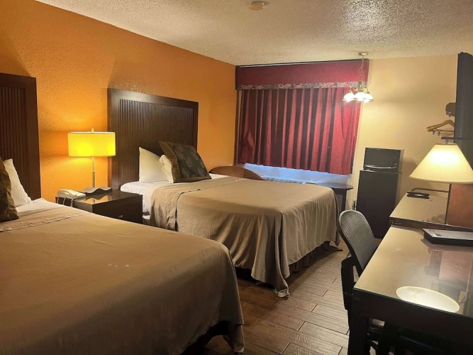 Deluxe Quadruple room