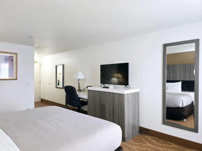 Ramada Inn Longview