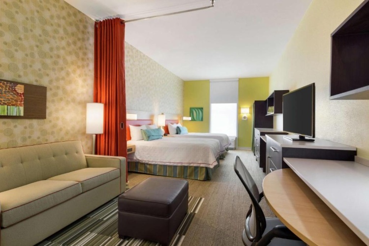 Quadruple Suite
