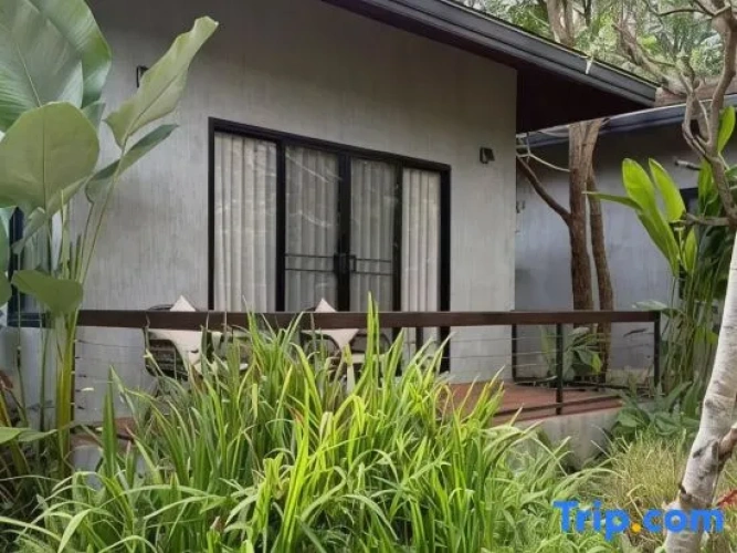 Superior Bungalow