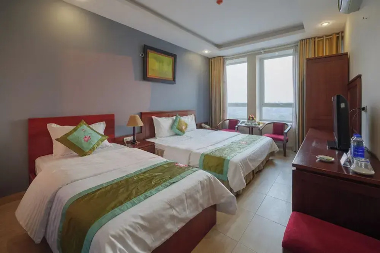 Ngan Ha Hotel