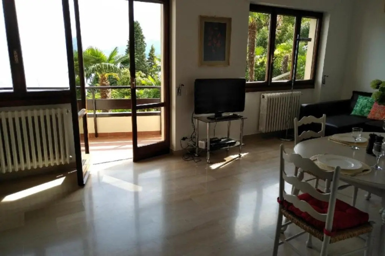 Vista Lago Due