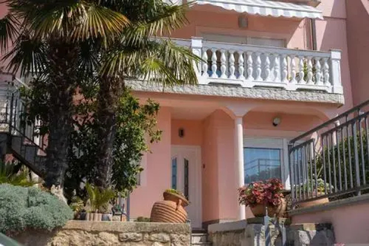 Apartment In Crikvenica