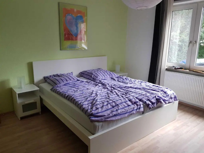064 Lindenstra_e