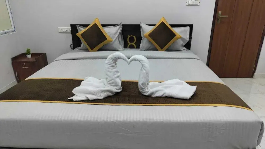 Bluefin Rooms