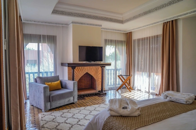 Deluxe Double room with balcony and with garden view