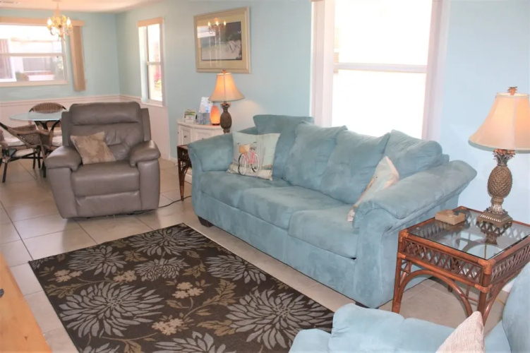 Aloha Kai - Unit 60 1 Bedroom 1 Bathroom Apts