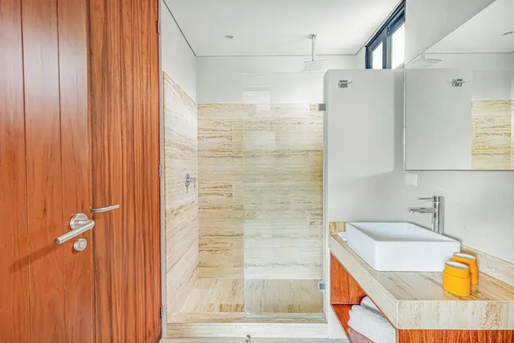 Lofts with pool