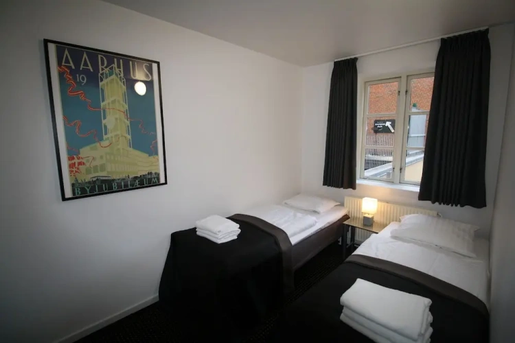 2 Bedrooms Family Apartment