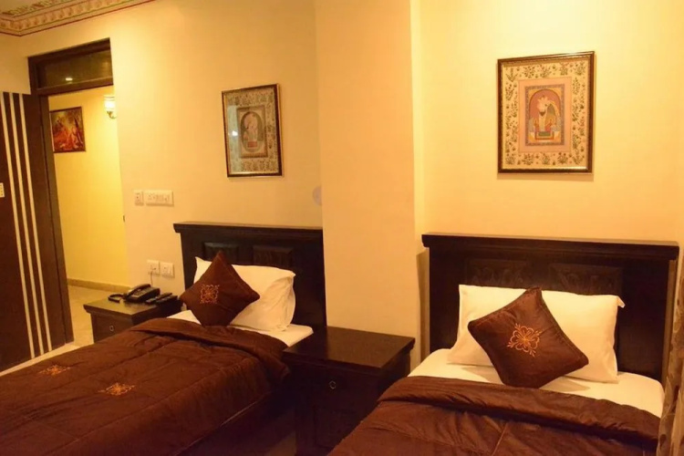 Surya Garh Hotel